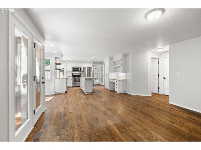 15350 Sw FIRTREE Dr, Portland, OR 97223