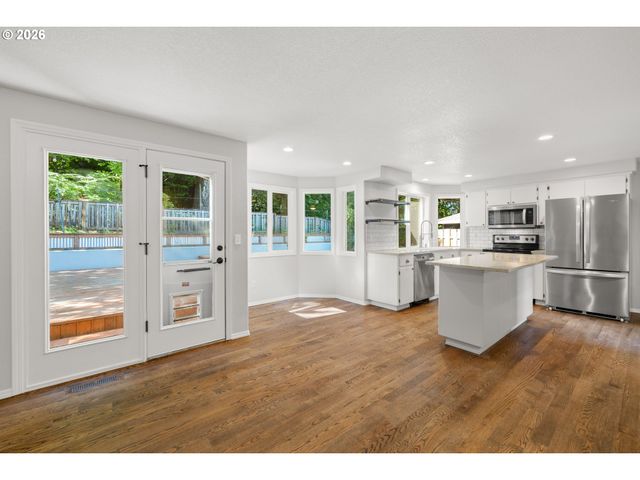 15350 Sw FIRTREE Dr, Portland, OR 97223