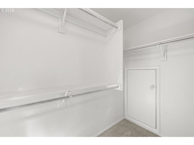 15350 Sw FIRTREE Dr, Portland, OR 97223