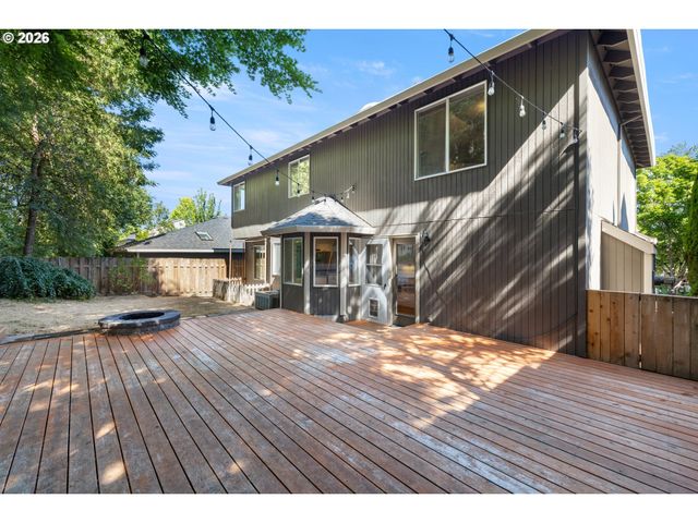 15350 Sw FIRTREE Dr, Portland, OR 97223