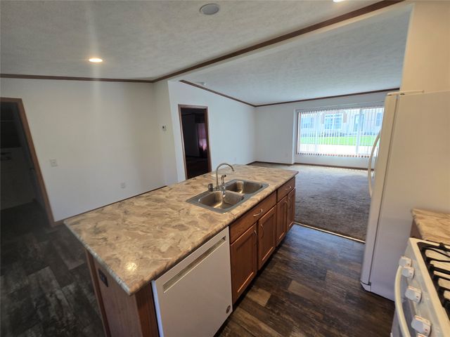 5461 CHAMPAGNE Court, Girard, PA 16417