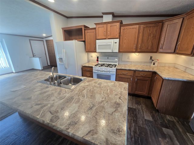 5461 CHAMPAGNE Court, Girard, PA 16417