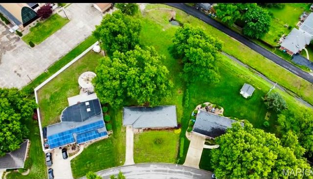 20 Oaklawn Drive, Granite City, IL 62040