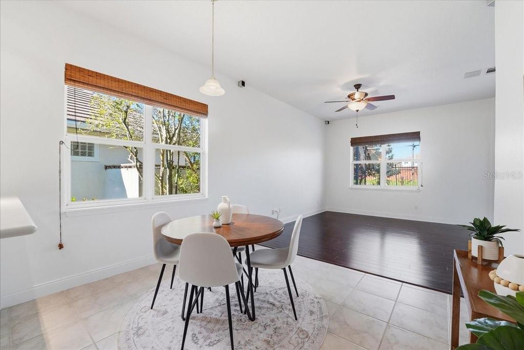 Image 18 of property listing at 10926 WOODCHASE CIRCLE, Orlando, FL 32836