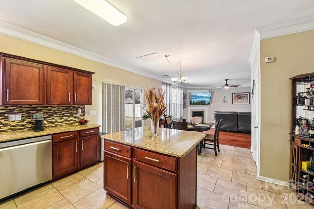 16343 Hayfield Road, Charlotte, NC 28213