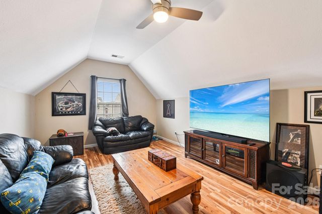 16343 Hayfield Road, Charlotte, NC 28213