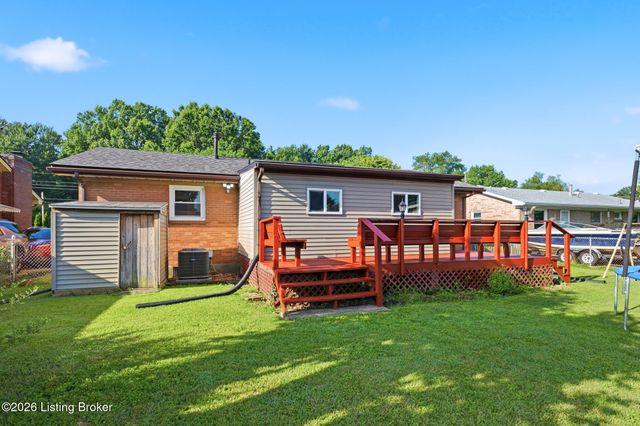 6207 Perma Dr, Louisville, KY 40218