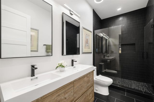 62 Main Street 200, Colleyville, TX 76034