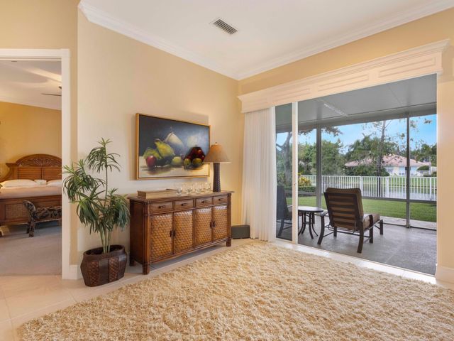 8292 Dominica Place, Wellington, FL 33414