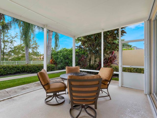 8292 Dominica Place, Wellington, FL 33414