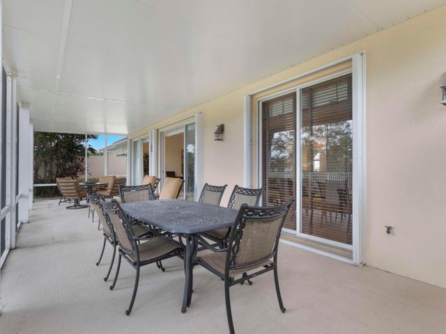 8292 Dominica Place, Wellington, FL 33414