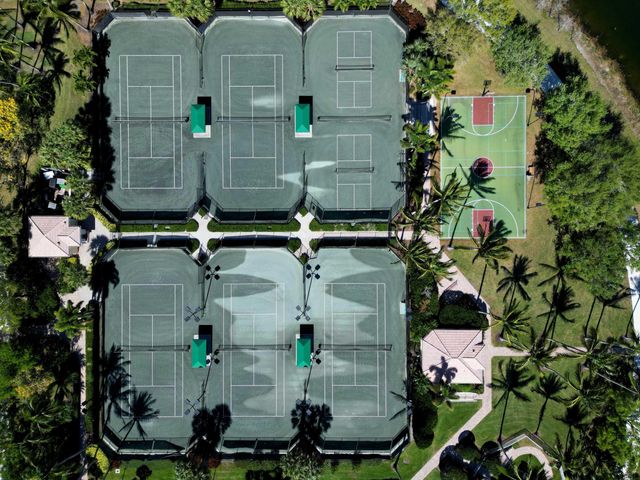 8292 Dominica Place, Wellington, FL 33414