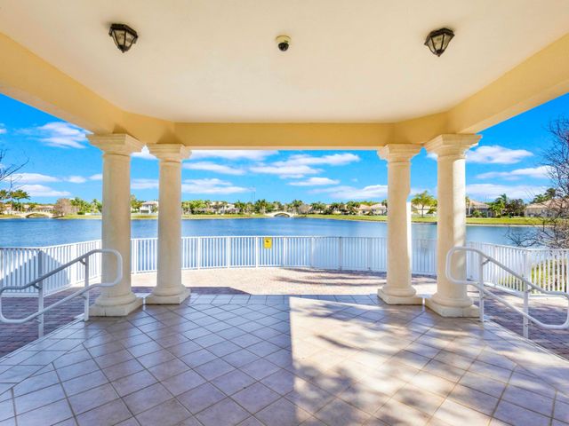 8292 Dominica Place, Wellington, FL 33414