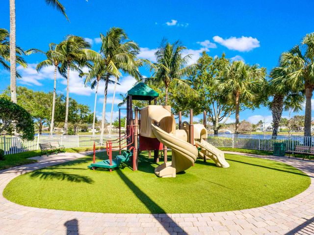 8292 Dominica Place, Wellington, FL 33414