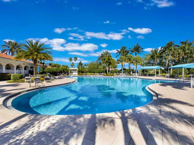 8292 Dominica Place, Wellington, FL 33414