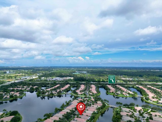 8292 Dominica Place, Wellington, FL 33414