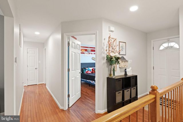 126 FOX CHASE DR, Front Royal, VA 22630