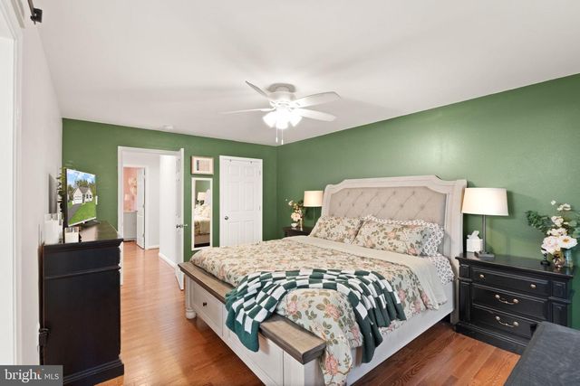 126 FOX CHASE DR, Front Royal, VA 22630