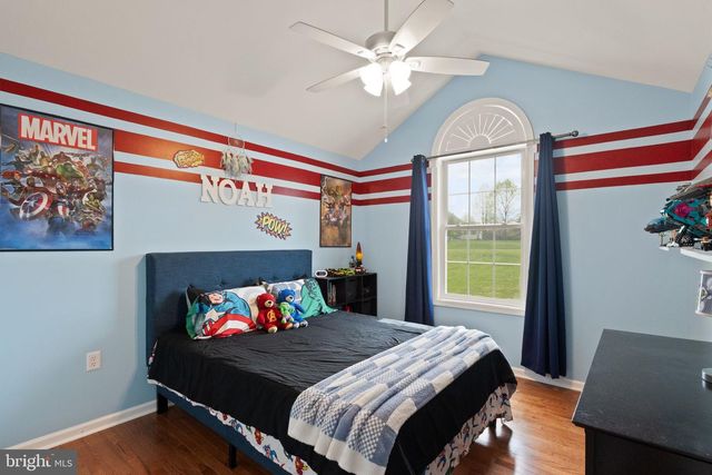 126 FOX CHASE DR, Front Royal, VA 22630
