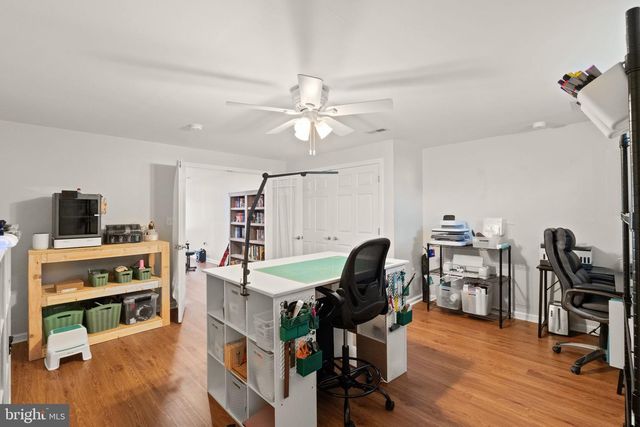 126 FOX CHASE DR, Front Royal, VA 22630