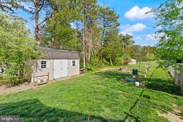 126 FOX CHASE DR, Front Royal, VA 22630