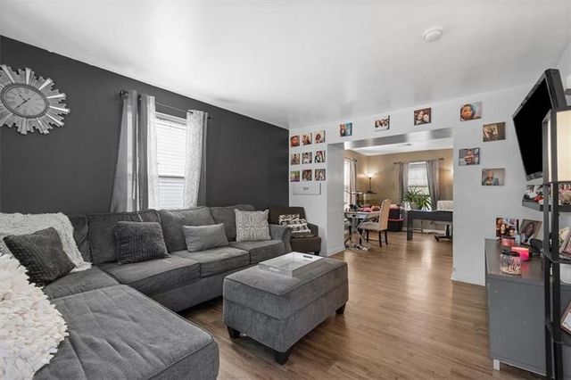 124 Pleasant Ridge Rd, Stowe Twp, PA 15136