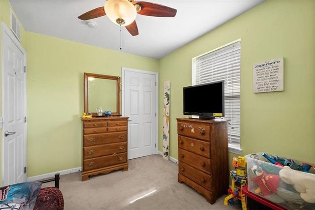 124 Pleasant Ridge Rd, Stowe Twp, PA 15136