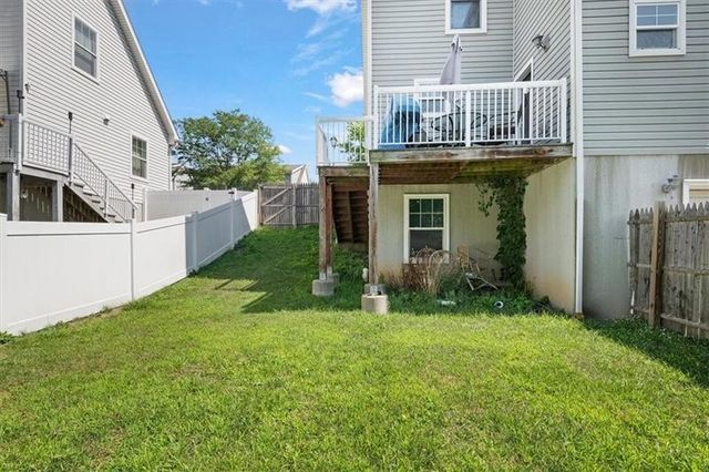 124 Pleasant Ridge Rd, Stowe Twp, PA 15136