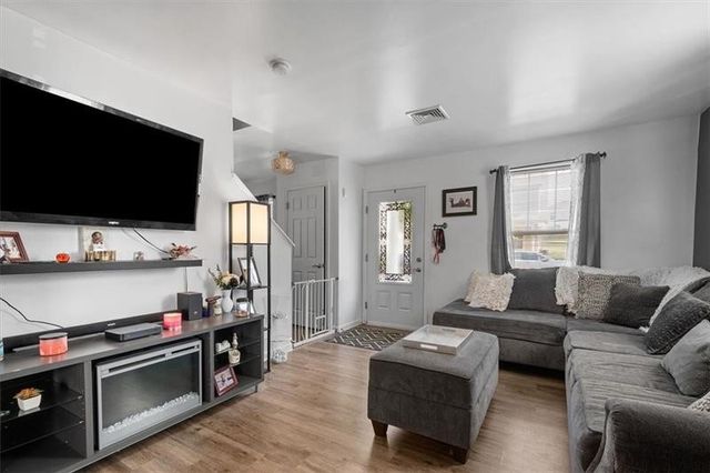 124 Pleasant Ridge Rd, Stowe Twp, PA 15136