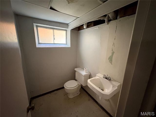 7274 Dartmouth Avenue, St Louis, MO 63130