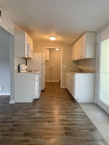 8105 N 12TH STREET, Tampa, FL 33604