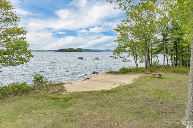 20 East Marina Road, Gilford, NH 03249