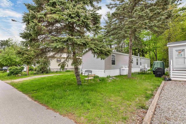 20 East Marina Road, Gilford, NH 03249