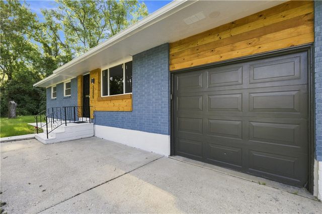 5050 Leedale Drive, Jefferson Twp, OH 45417
