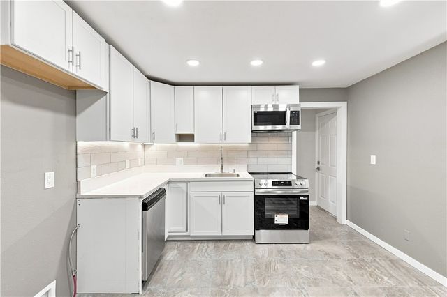 5050 Leedale Drive, Jefferson Twp, OH 45417