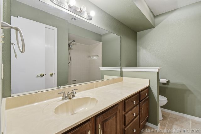 9309 S Urbana Street 16F, Tulsa, OK 74137