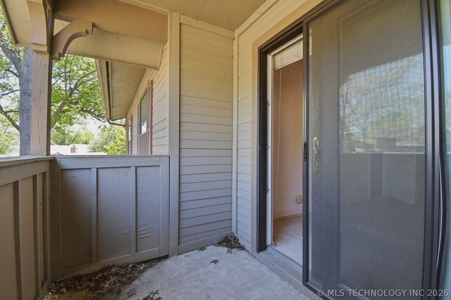 9309 S Urbana Street 16F, Tulsa, OK 74137