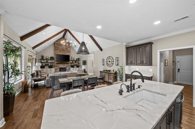 383 Island Green Lane, Inman, SC 29349