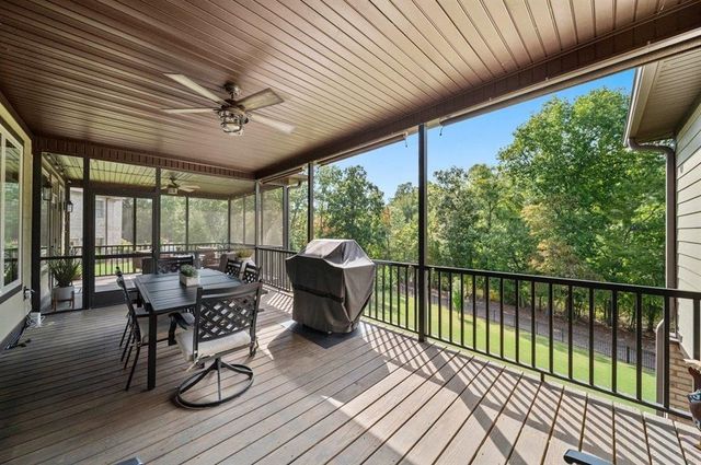 383 Island Green Lane, Inman, SC 29349