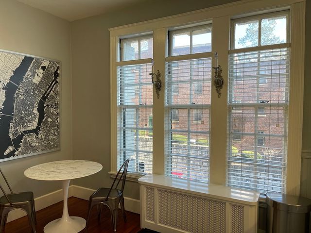 1514 Beacon St 27, Brookline, MA 02446