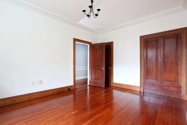 1514 Beacon St 27, Brookline, MA 02446