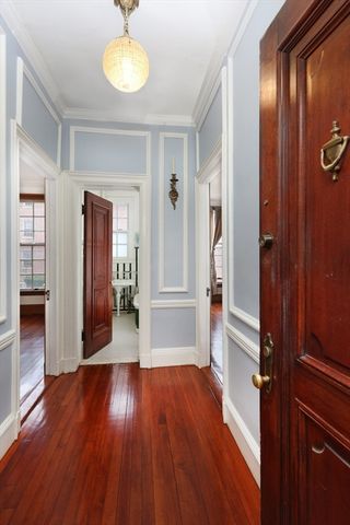 1514 Beacon St 27, Brookline, MA 02446