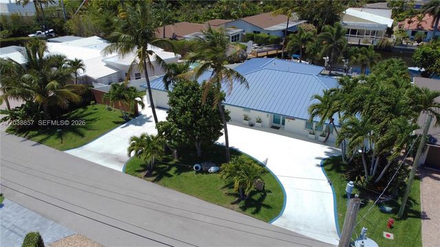 2711 NE 57th Ct, Fort Lauderdale, FL 33308