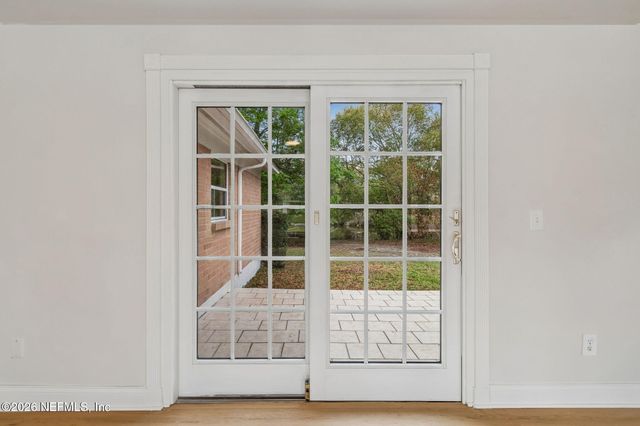 2153 COURTNEY Drive, Jacksonville, FL 32208