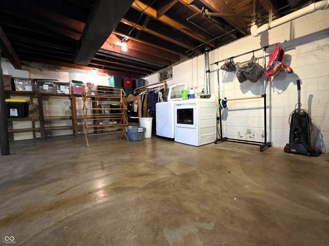 256 E County Road 200 S, Danville, IN 46122