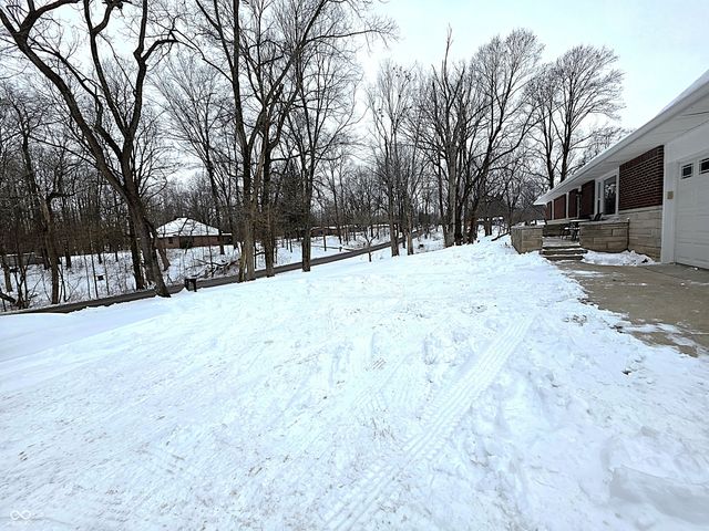 256 E County Road 200 S, Danville, IN 46122