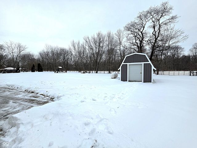 256 E County Road 200 S, Danville, IN 46122