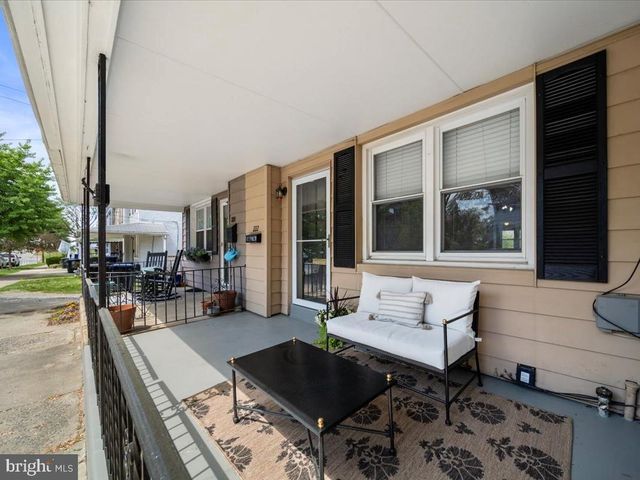 222 W 7TH AVENUE, Conshohocken, PA 19428