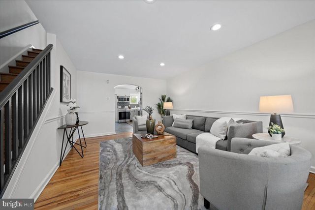 222 W 7TH AVENUE, Conshohocken, PA 19428