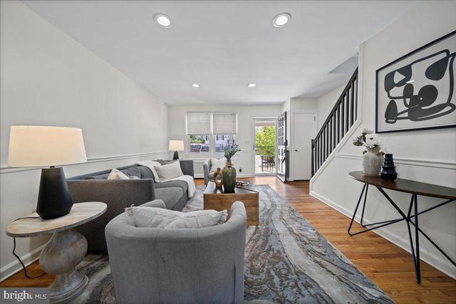 222 W 7TH AVENUE, Conshohocken, PA 19428